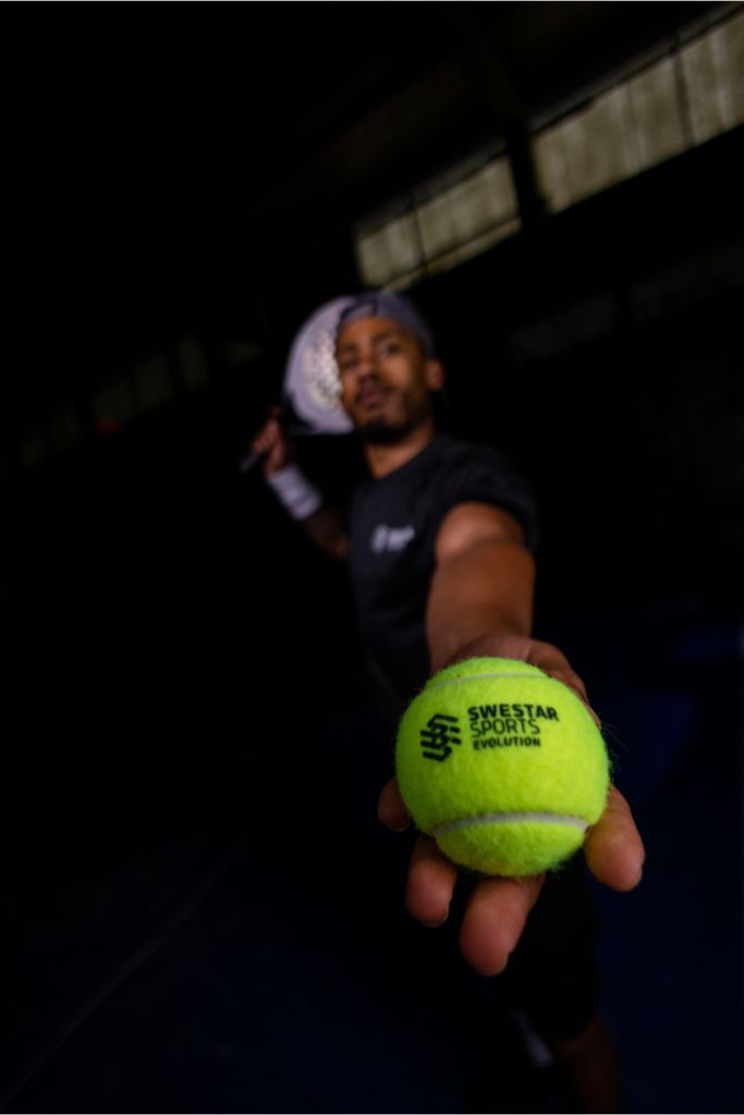 Skillnaden mellan padelbollar och tennisbollar